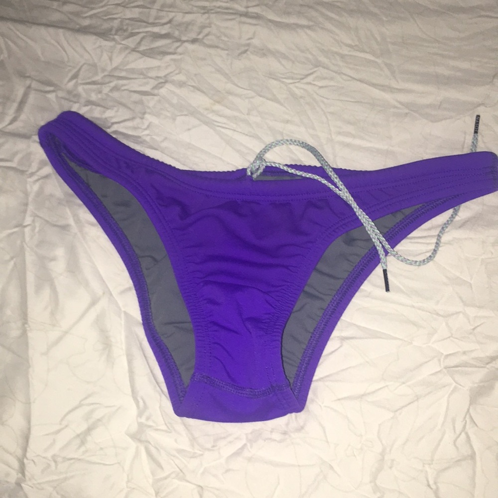 Medium Brazilian jolyn bottoms